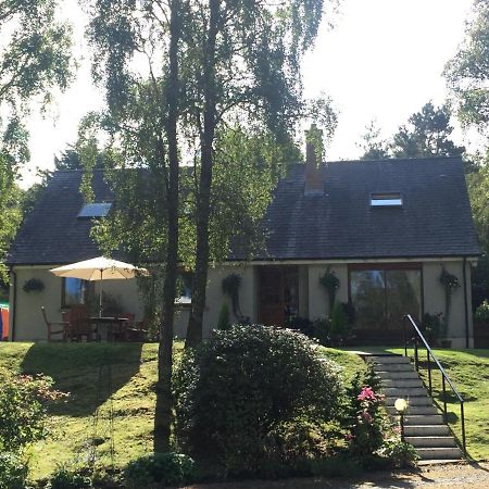 Daedalus Bed & Breakfast Muir of Ord Kültér fotó